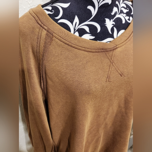 NWOT, POL Crossed Paths Pullover Sweatshirt Size Small - Picture 5 of 12